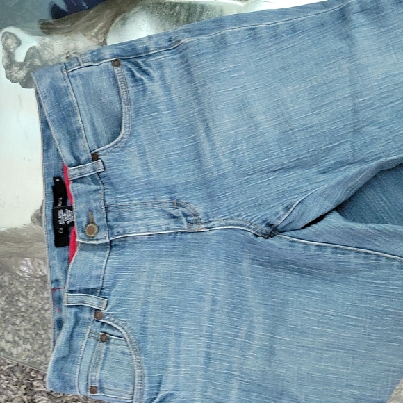 Womens Calvin Klein Capri cropped cuffed Jeans sz 6 - Picture 2 of 8